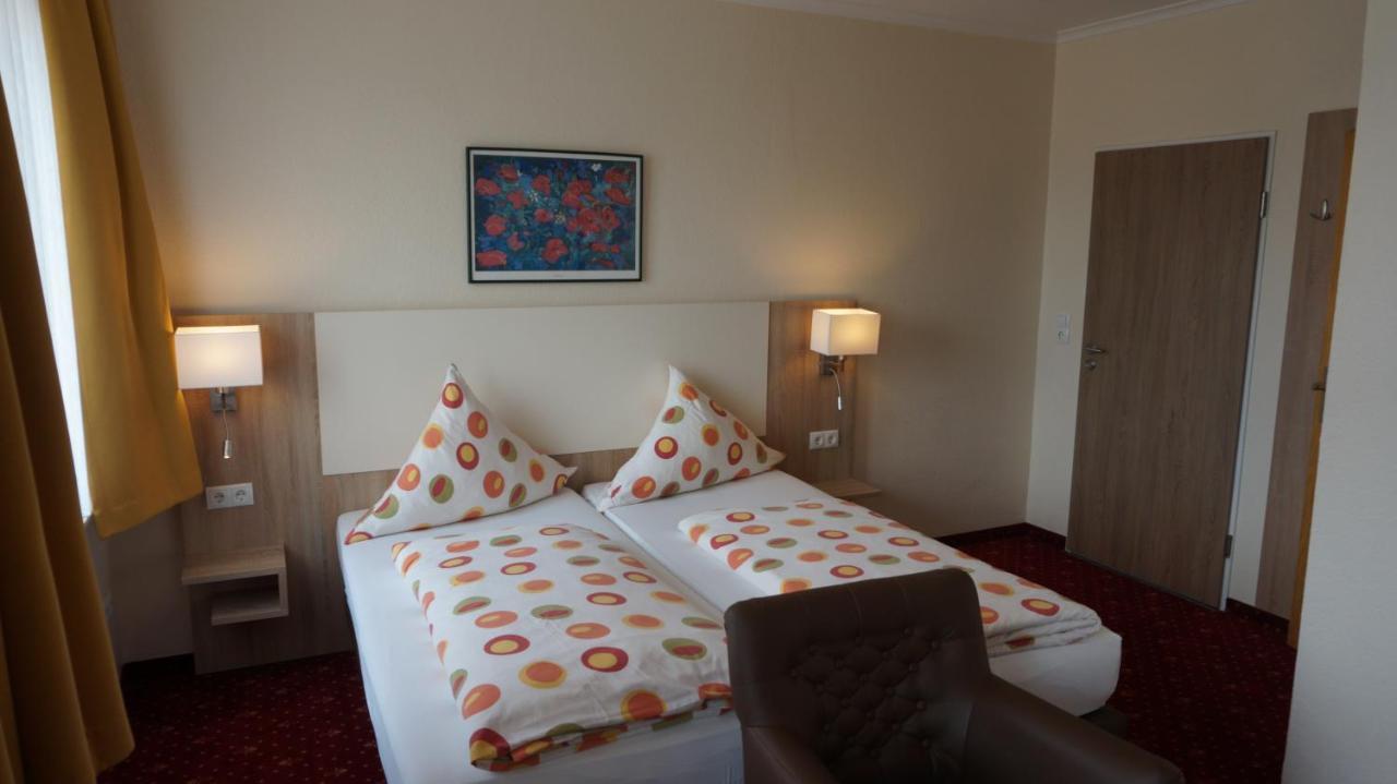Hotel Neuses Куксхавен Екстериор снимка