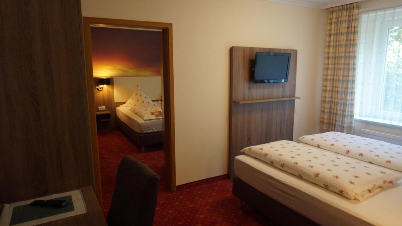Hotel Neuses Куксхавен Екстериор снимка