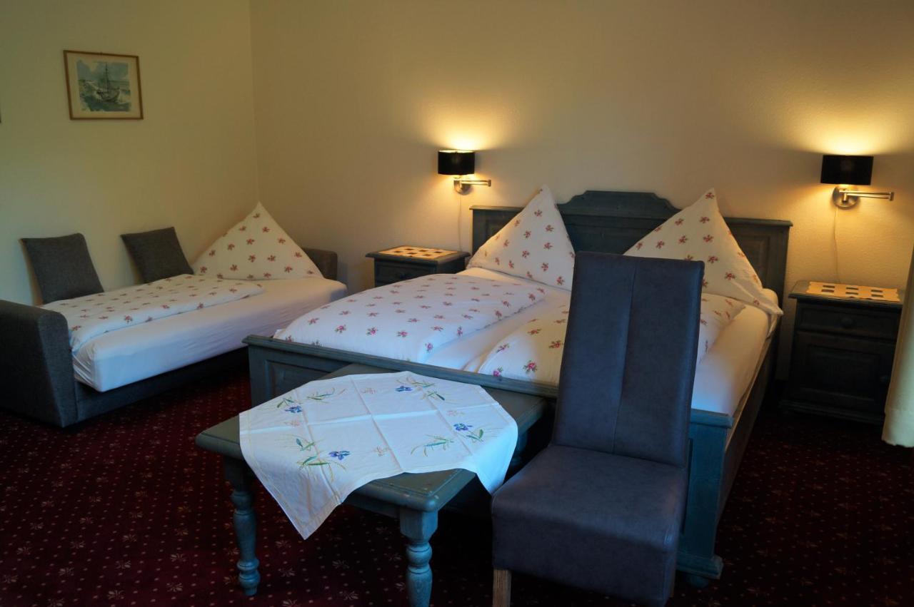 Hotel Neuses Куксхавен Екстериор снимка