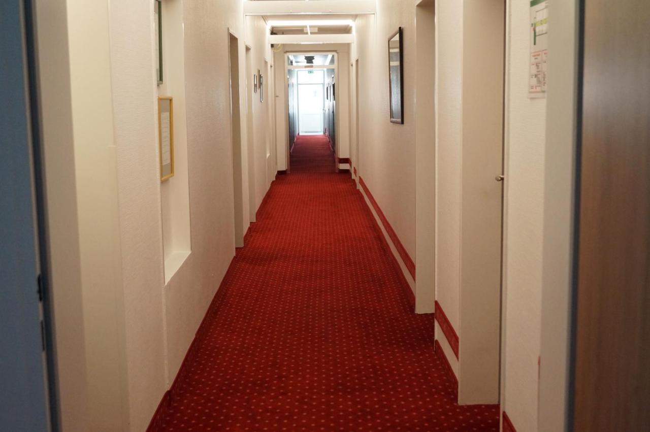 Hotel Neuses Куксхавен Екстериор снимка