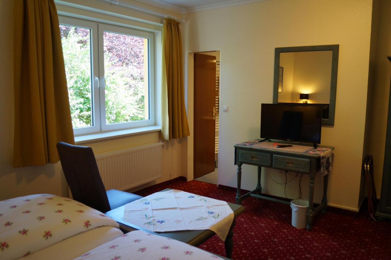 Hotel Neuses Куксхавен Екстериор снимка