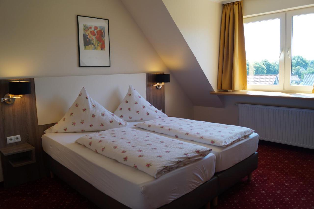 Hotel Neuses Куксхавен Екстериор снимка