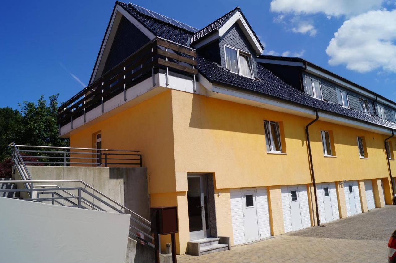 Hotel Neuses Куксхавен Екстериор снимка