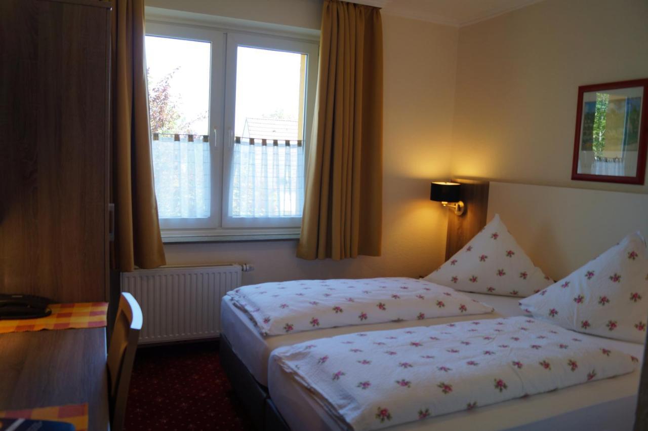 Hotel Neuses Куксхавен Екстериор снимка